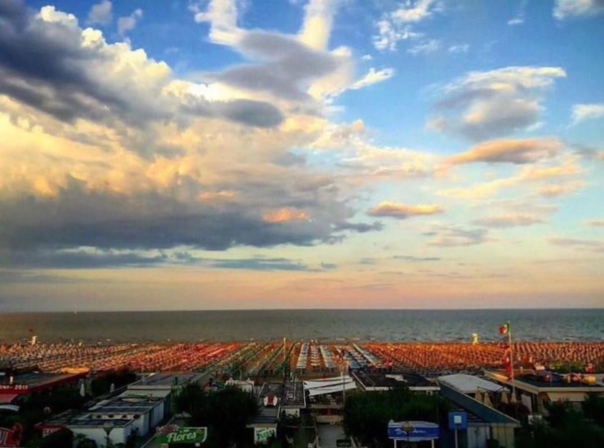 Hotel Alda Cervia Exterior photo